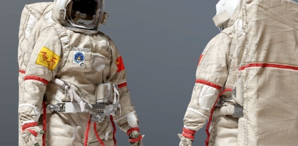 Albin Russian Orlan Space Suit Model Rigged